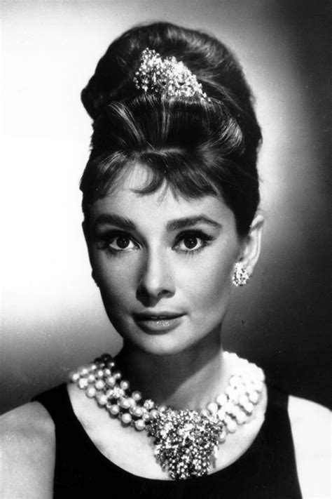 100 Definitive Hairstyles Hepburn Style Audrey Hepburn Audrey