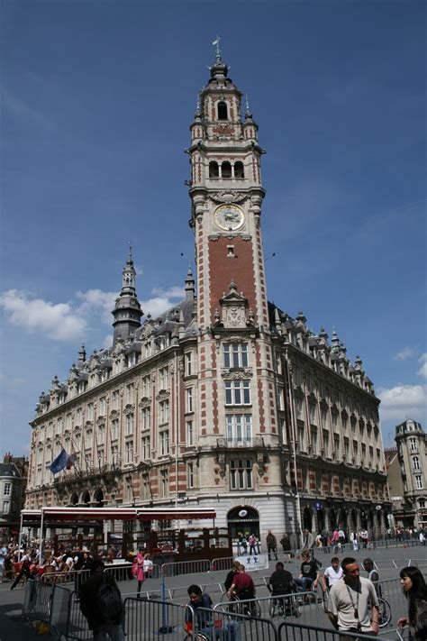 Get the latest lille news, scores, stats, standings, rumors, and more from espn. Lille: Place du Théâtre