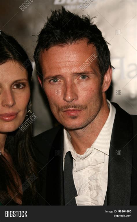 Scott Weiland Wife Image And Photo Free Trial Bigstock