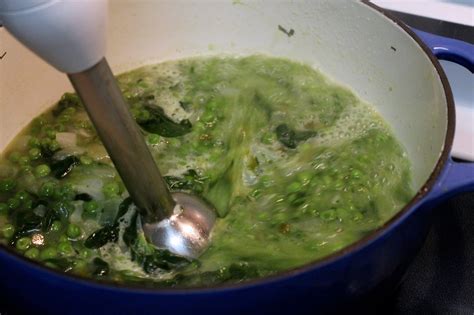 Cook In Dine Out Pea Spinach Mint And Garlic Scape Soup