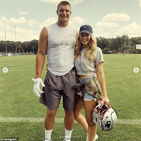 Gronks Girlfriend Posts Loving Messages After Retirement Announcement