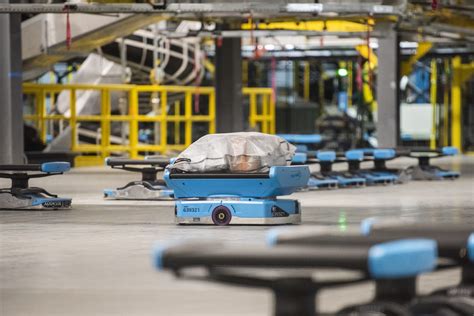 Amazon Opens 15b Northern Kentucky Air Hub Fueling Questions About