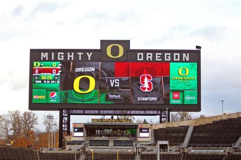 With 41m Michigan Stadium Scoreboards Proposed A Look At Other Nfl