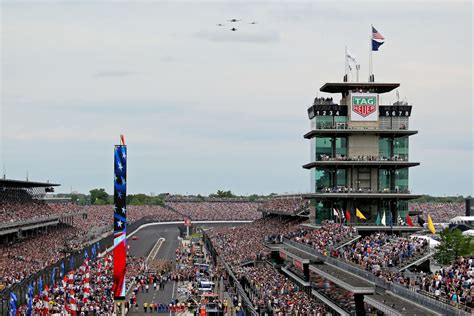 The 15 Best Photos From The 2019 Indy 500 From The Race To The Snake
