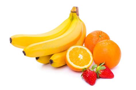 Frchte Bananen Trauben Erdbeeren Und Orangen Isolat Auf Weiem