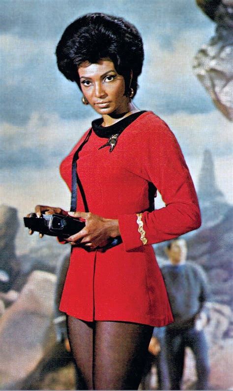 A History Of Star Trek Fashion In Pictures Nichelle Nichols Star