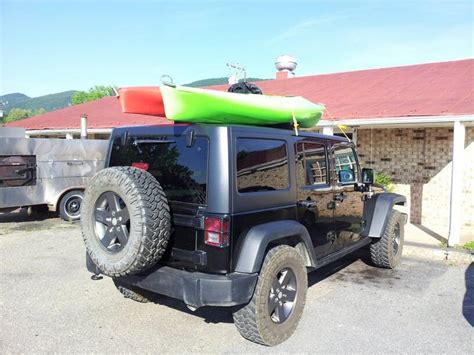 Total 86 Imagen How To Put Kayaks On Jeep Wrangler Ecovermx