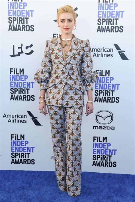 Amber heard height is 170 cm (5 feet 7 inches tall) and her weight is 55 kg (121 lbs). Amber Heard Measurements: Height, Weight, Bra, Breast Size ...