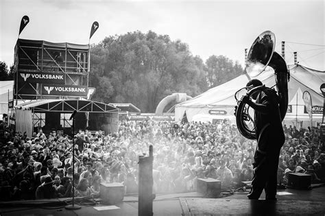 Wir lassen uns dadurch allerdings nicht entmutigen und haben bereits mit den vorbereitungen für 2021 begonnen. Szene Openair 2016 - SZENE OPENAIR FESTIVAL 2021 Lustenau ...