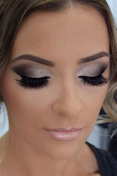 45 Smokey Eye Ideas And Looks To Steal From Celebrities Maquillage Des Yeux Smokey Maquillage