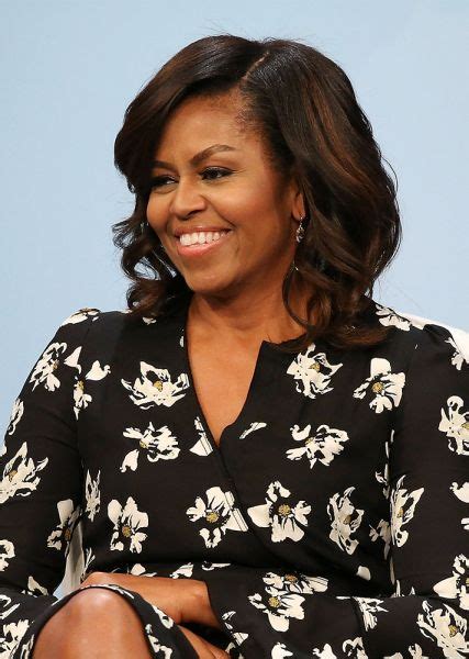 Before We Say Goodbye 31 Of Michelle Obamas Best Hairstyles Cool