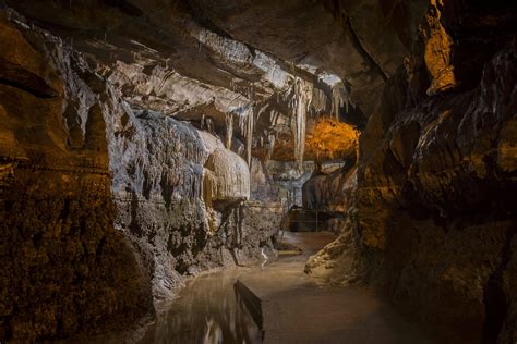 Gallery Ingleborough Cave