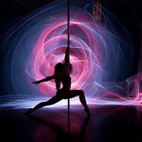Pin By Loathsim On Fitness Workouts Dance Photography Pole Dancing Pole Art