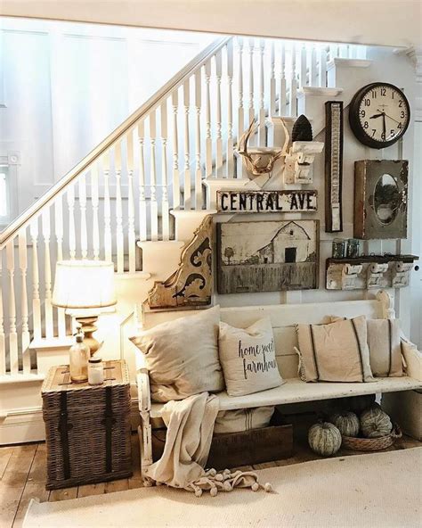 Whether you're building, remodeling or just redecorating, rustic farmhouse interior design can take your living space to the next level. 45+ Best Farmhouse Wall Decor Ideas and Designs for 2020