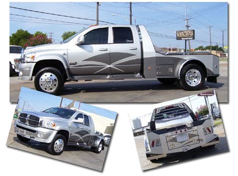 WESTERN HAULER - RAM TRUCKS in 2021 | Custom truck beds, Slide in
