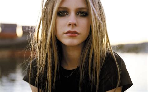Avril Lavigne Girl Girls Wallpapers Hd Desktop And Mobile Backgrounds