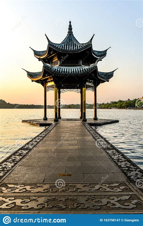 The Beautiful Landscape Scenery Of Xihu West Lake And Pavilion In