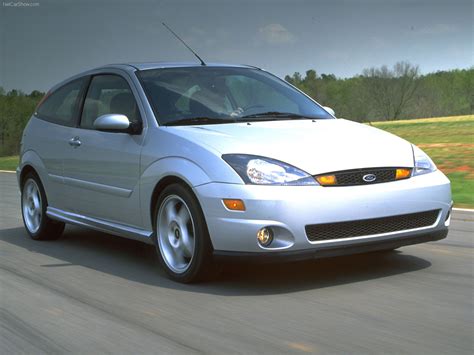 ford svt focus  picture