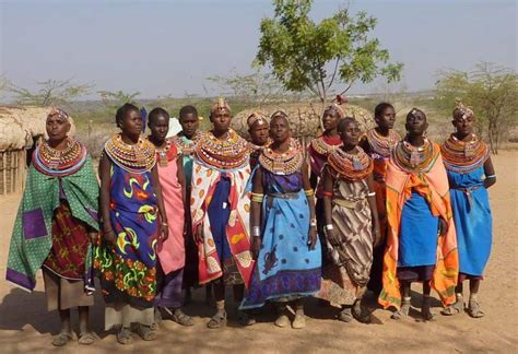 Cómo Visitar La Aldea De Mujeres De Umoja En Kenia 2024