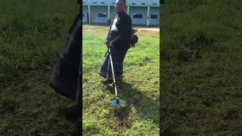 Maybe you would like to learn more about one of these? Cara potong rumput dengn mesin - YouTube