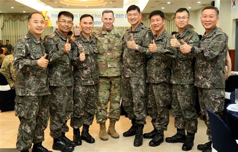 Eighth Army Enjoys A Festival With Third Republic Of Korea Army Us