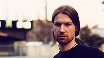 Aphex Twin - Alberto Balsalm - YouTube