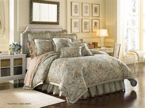 California king size set includes: J. Queen New York Valdosta Aqua California King 4 Pc ...