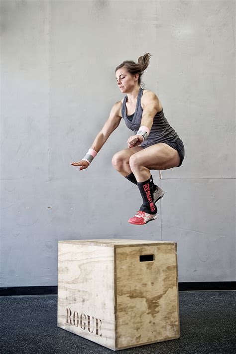 Julie Foucher From Our Neck Of The Woods I Would Love To Meet Her Or