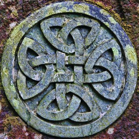 Make Your Own Celtic Knot The Live The Adventure Letter