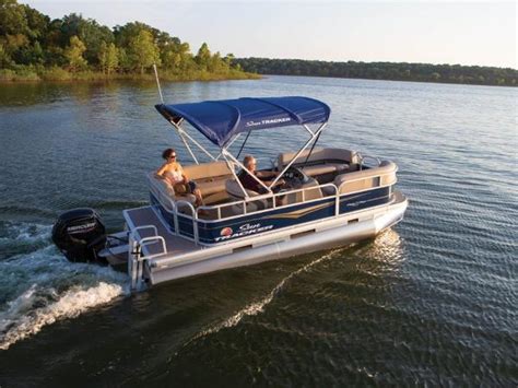 2016 Sun Tracker 18 Party Barge Lewisville États Unis