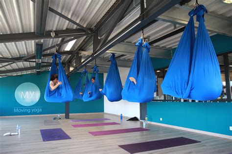 Fly Yoga Flying In The Air Studio Yoga And Pilates Perpignan