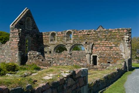 18+ years after the iona recording of this wonderful tune, i decided to record a new, improvised version with dave bainbridge. Iona Nunnery, Scotland | History & Photos