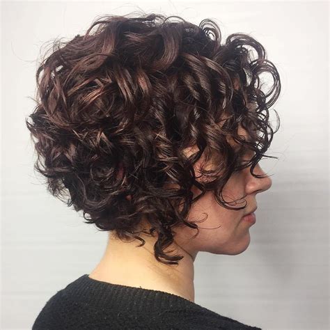 Most Delightful Short Wavy Hairstyles For Curly Hair Styles