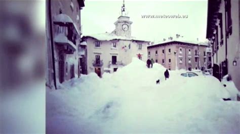 Capracotta Italy Sees 100 Inches Of Snow In 18 Hours Youtube