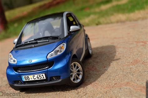 Minichamps 2007 Smart Fortwo Coupe Diecast Car Review Xdiecast