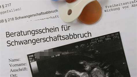 Schwangerschaftsabbruch Abtreibung Was Ist In Deutschland Erlaubt