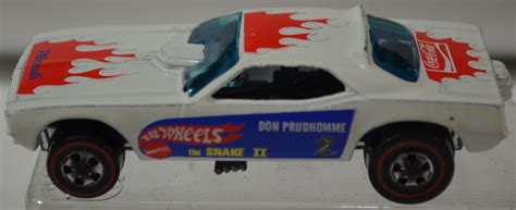 Snake And Mongoose Diecast Garage