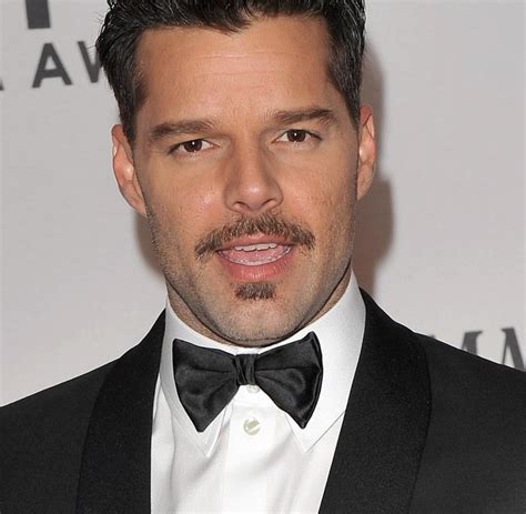 He was expelled from cuba at the age of 16 because of his revolutionary activities. Ricky Martin: "Diese Kraft haben nur die Musik und der ...