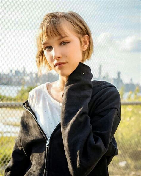 Grace Vanderwaal Starburst