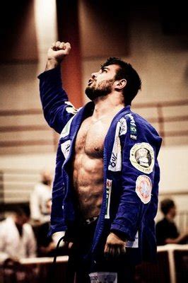 Demente por creer que aún existen los milagros que no son casualidad ni tan extraños porque me he acostumbrado a verlos en mi. Ricardo Abreu ("Demente") | MMA Fighter Page | Tapology