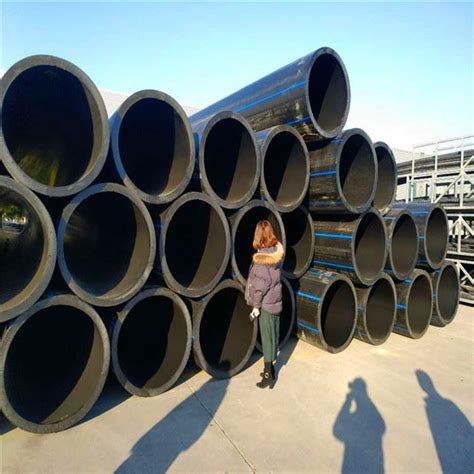 Dn300 Sn8 Carat Tube Hdpe Sewer Pipe Corrugated Pipe Iso4427 Iso9001