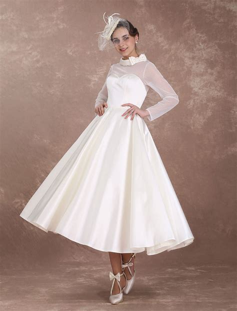 Wedding Dresses Short 1950 Vintage Bridal Dress Long Sleeve Sweetheart Neckline Satin Ivory