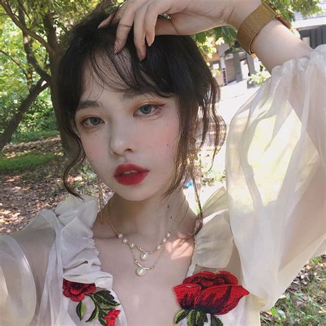 周仙仙耶 Faaaariii • Instagram Photos And Videos Beauty Girl Ulzzang Girl Asian Eye Makeup