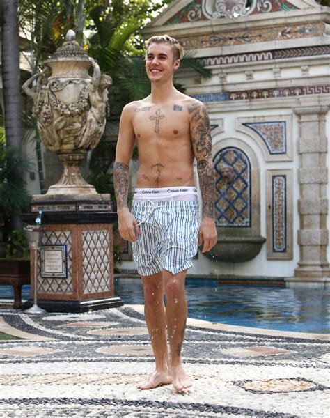 Justin Bieber Shirtless Pictures In Miami December POPSUGAR Celebrity Photo