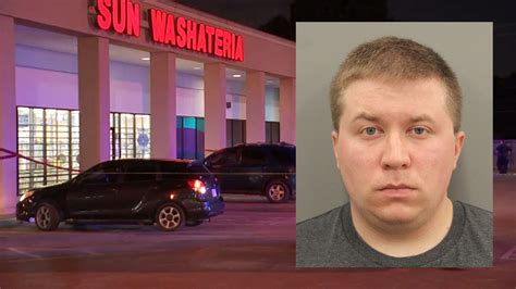 Security Guard Charged With Murder After Shooting Man Outside Se Houston Washateria Police