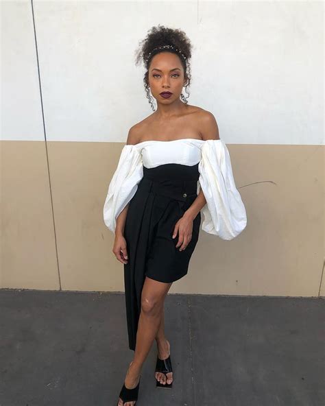 Logan Browning Wore A W A K E MODE To The Kelly Clarkson Show