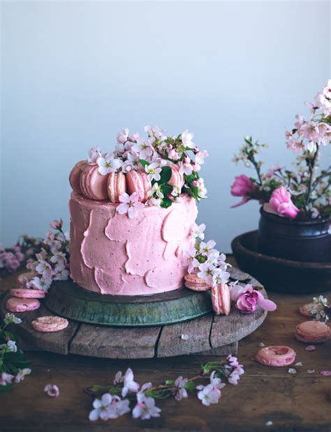 Nothing wrong with that, right? Amazing cakes with floral design/flower decoration ideas ...
