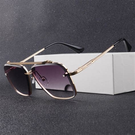 Mach Size Oversized Square Aviator Metal Strip Men S And Women S Designer Fashion Sunglasses