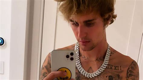 Neues Musikvideo Justin Bieber Covert Alle Seine Tattoos