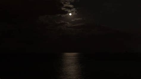 20 Spooky Moonrise Over Lake Stock Photos Pictures And Royalty Free